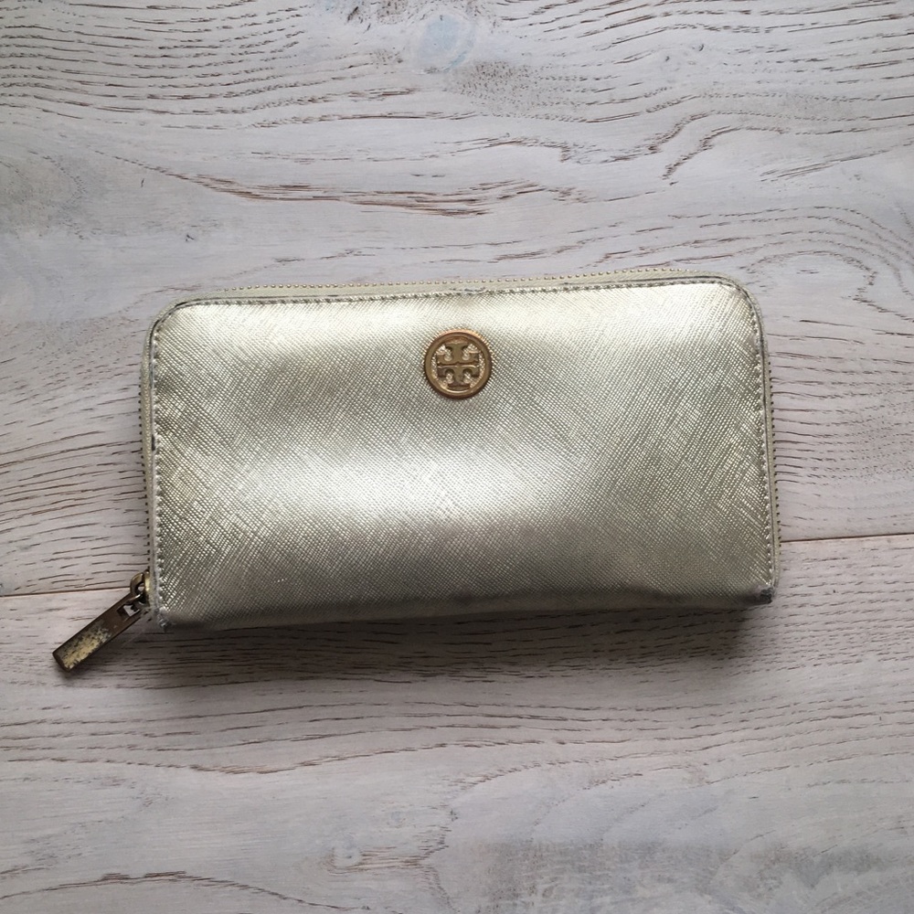 Tory Burch Gold Robinson Zip Continental Wallet